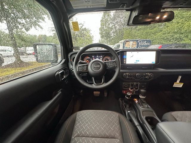 2025 Jeep Gladiator Mojave photo 15