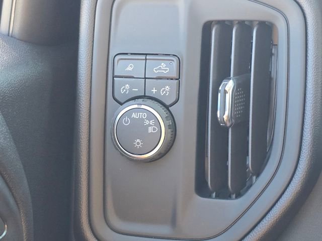 2026 Chevrolet Silverado 1500 photo 18