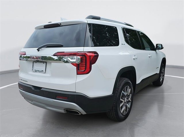 2022 Gmc Acadia SLE photo 2