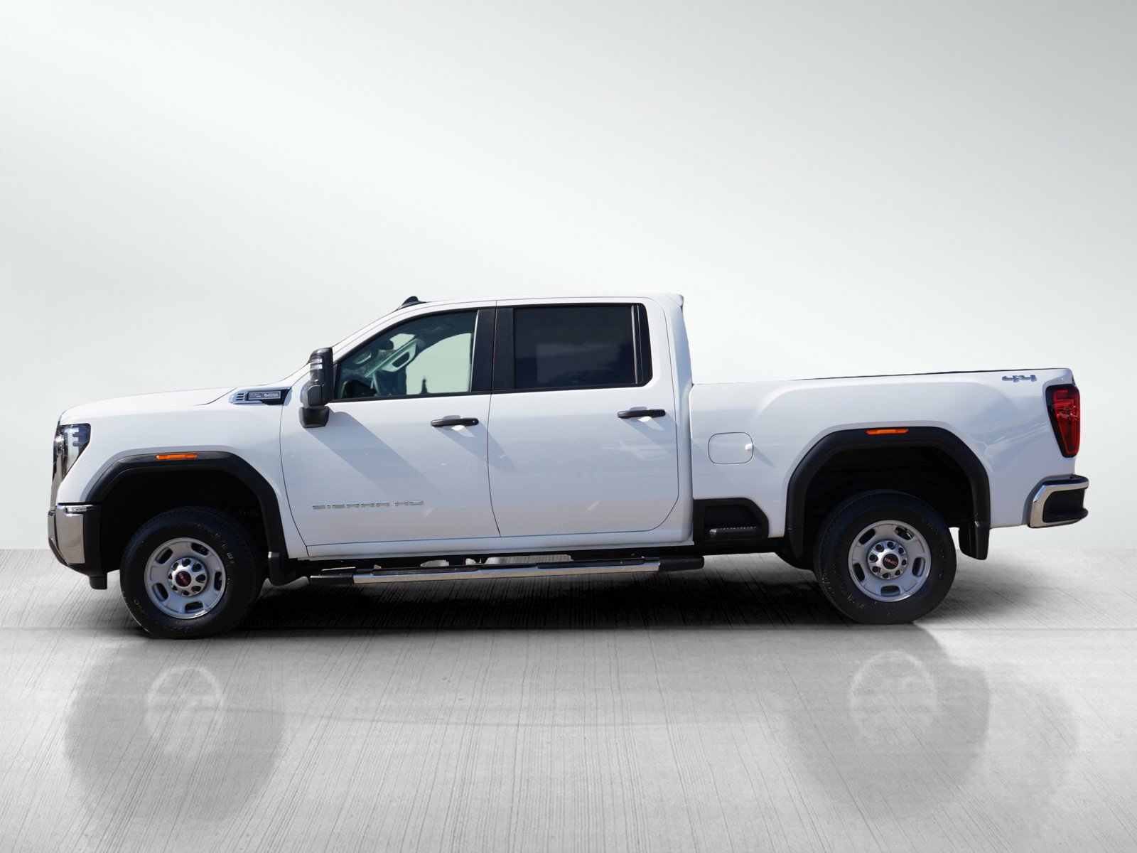 Used 2024 GMC Sierra 2500HD Pro with VIN 1GT49LE75RF211171 for sale in Roseville, Minnesota