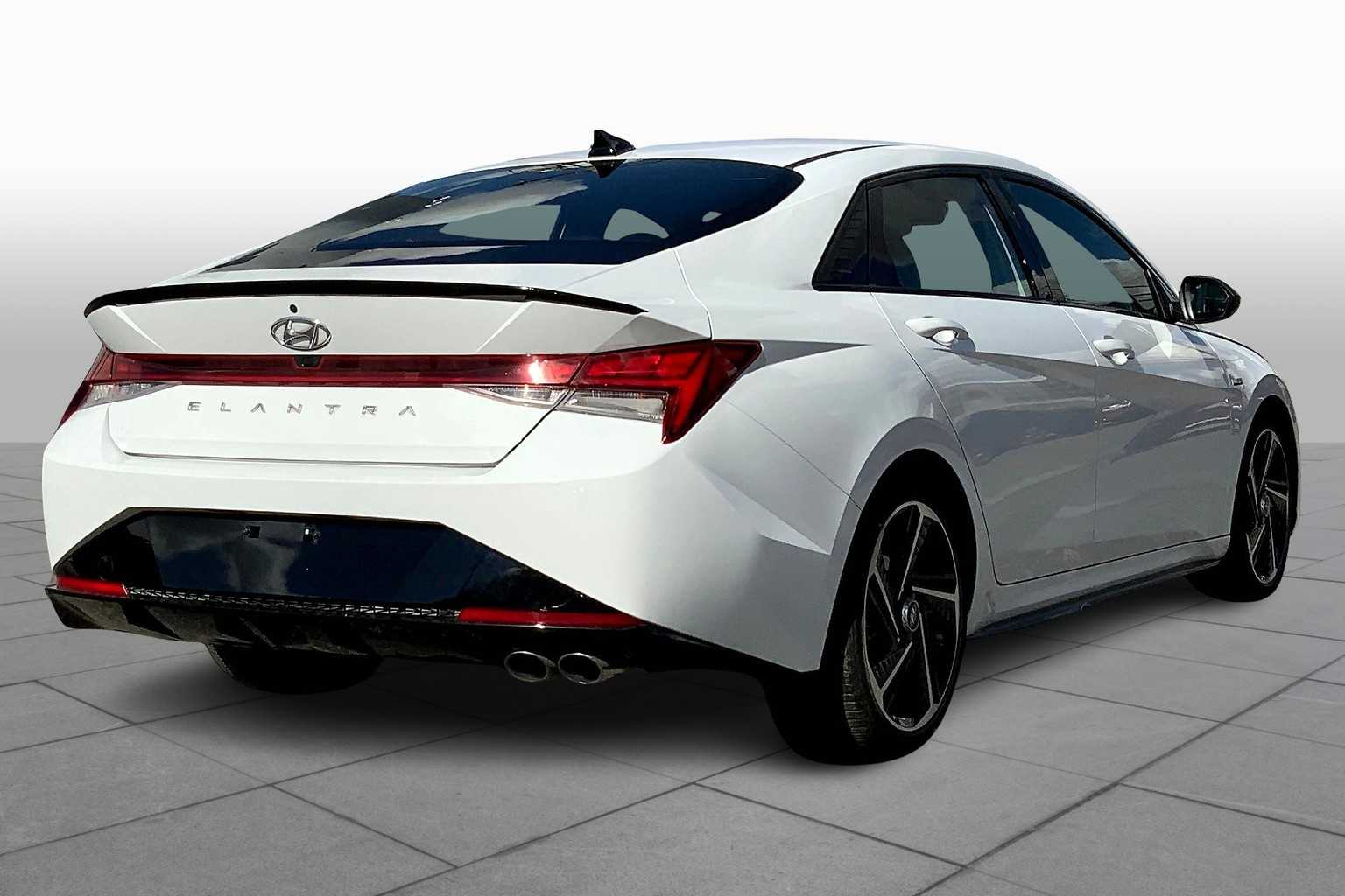 2023 Hyundai Elantra N Line photo 11