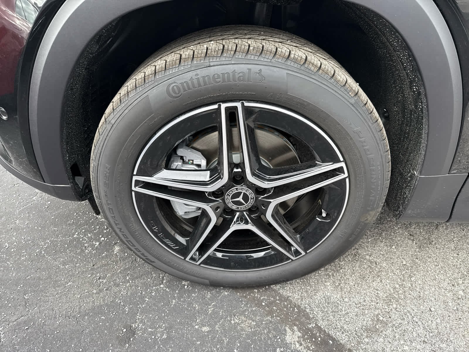 2026 Mercedes Benz GLB 250 4MATIC photo 4