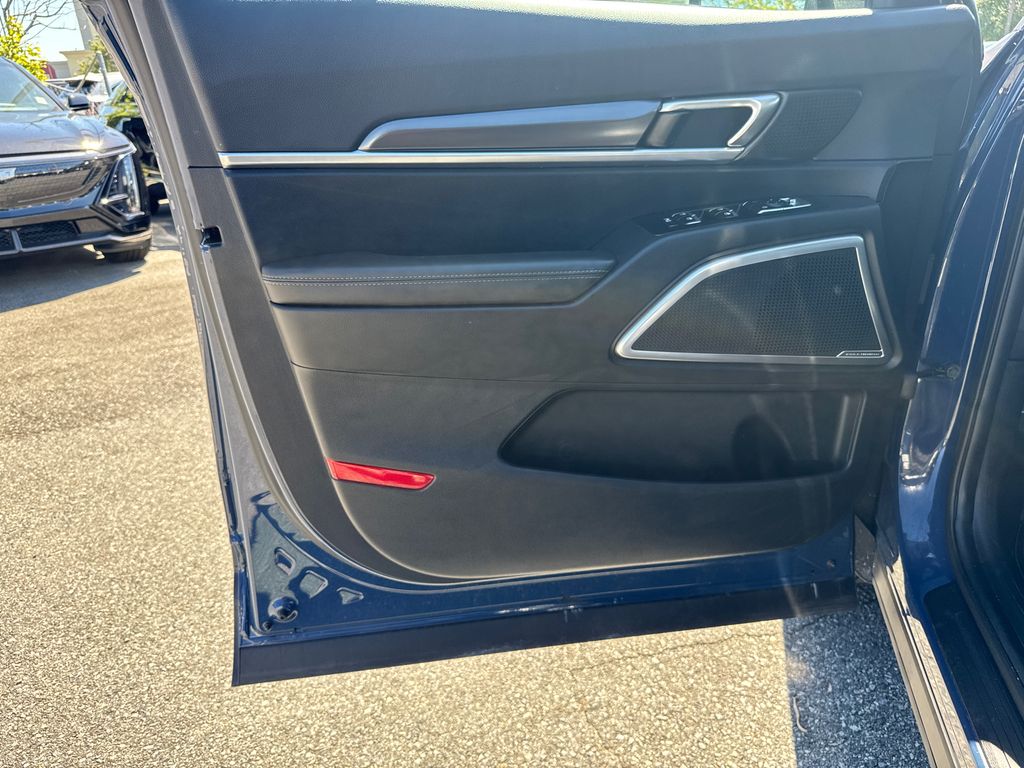2025 Kia Telluride S photo 11