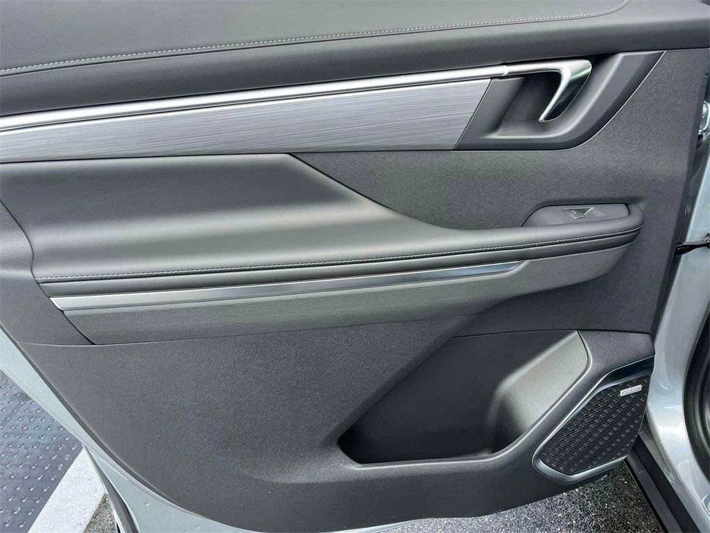 2025 Buick Enclave Preferred photo 15