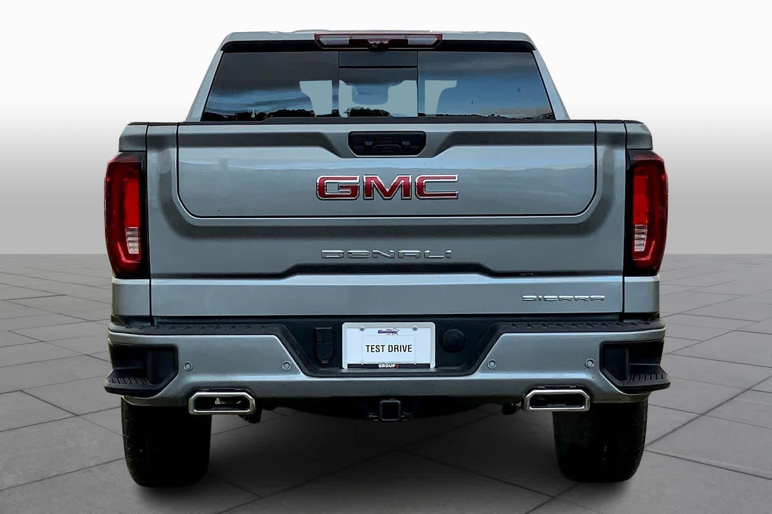 2026 Gmc Sierra Denali photo 4