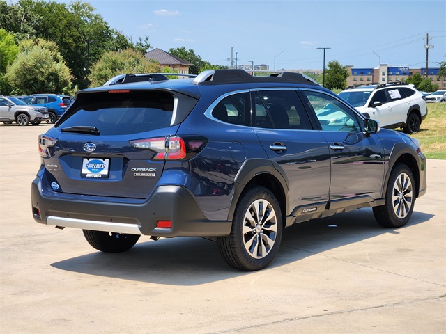 2025 Subaru Outback Touring XT photo 3