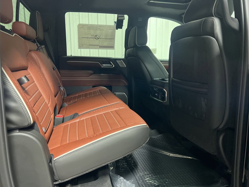 2025 Gmc Sierra 2500 HD Denali Ultimate photo 8