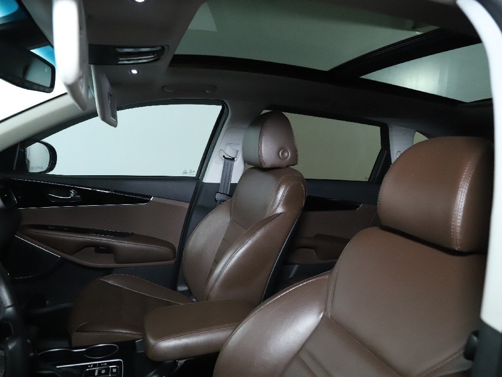 2020 Kia Sorento SX photo 20