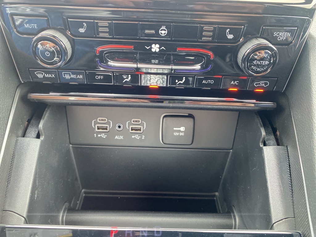 2025 Jeep Grand Cherokee Limited photo 28