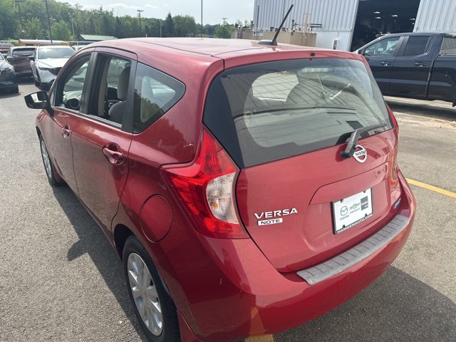 2015 Nissan Versa Note SV photo 3