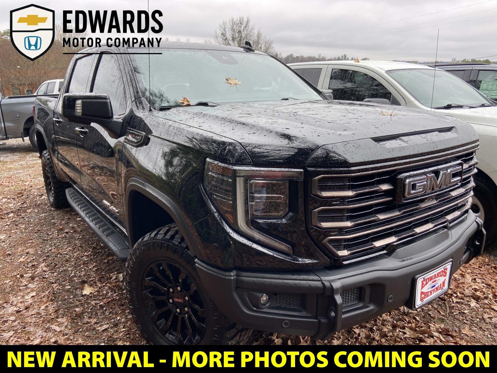 2024 GMC Sierra 1500 AT4X's photo
