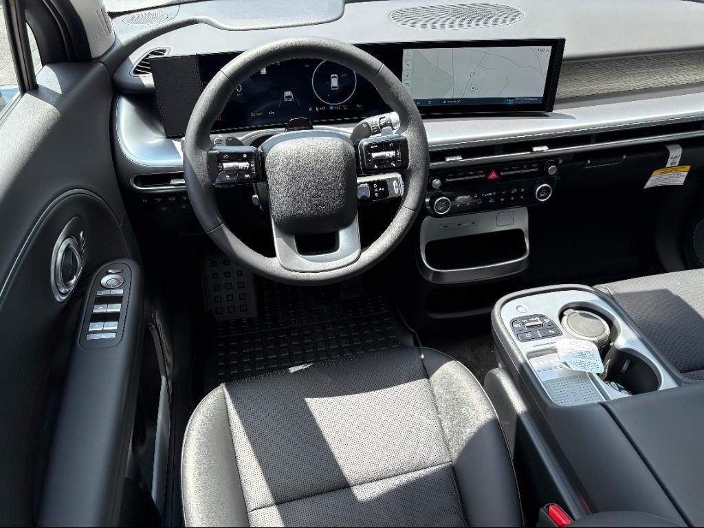 2026 Hyundai Ioniq Limited photo 4