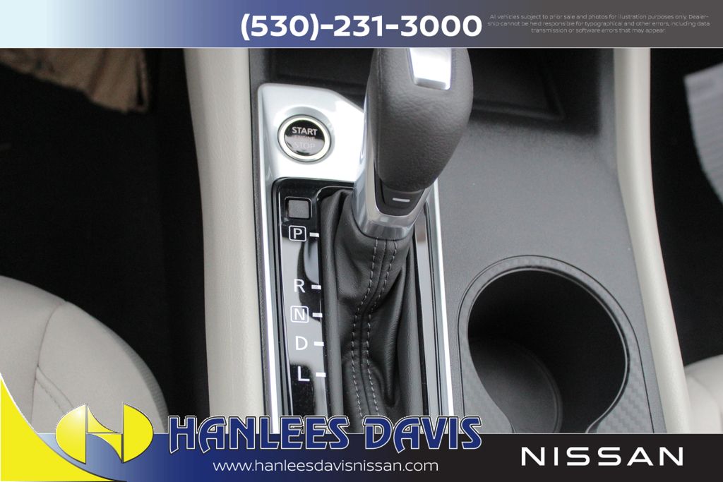 2025 Nissan Altima 2.5 SV photo 15
