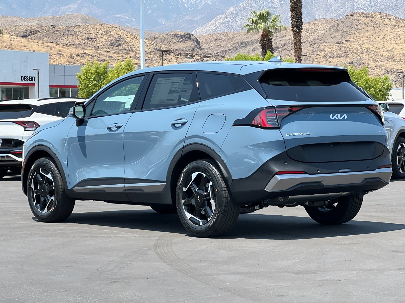 2026 Kia Sportage Hybrid S photo 4