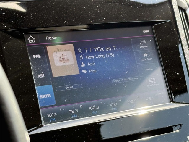 2019 Subaru Crosstrek 2.0i Premium photo 3