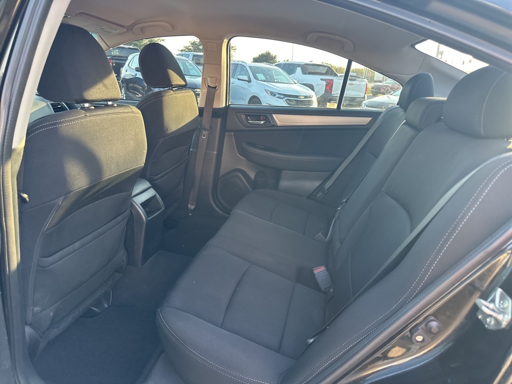 2017 Subaru Legacy 2.5i Premium photo 28