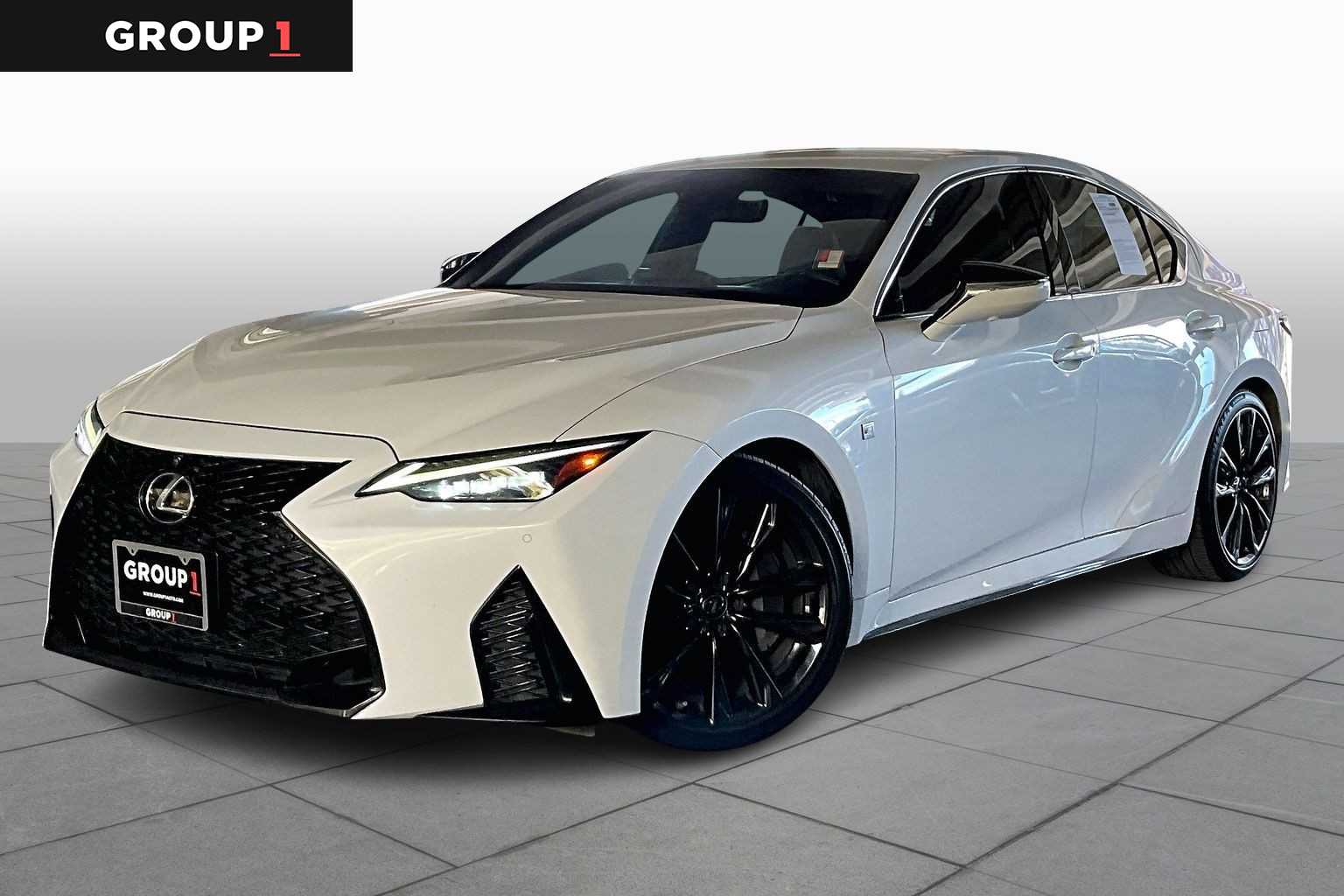 2022 Lexus IS 350 F SPORT's photo