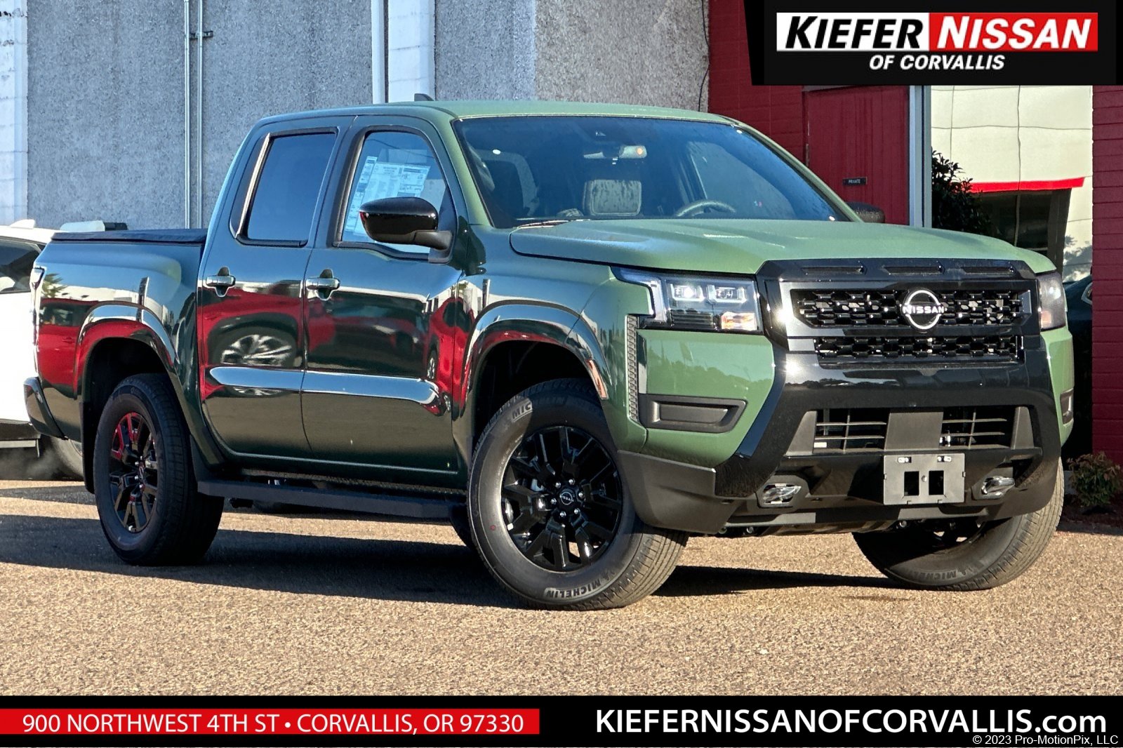 2026 Nissan Frontier SV's photo