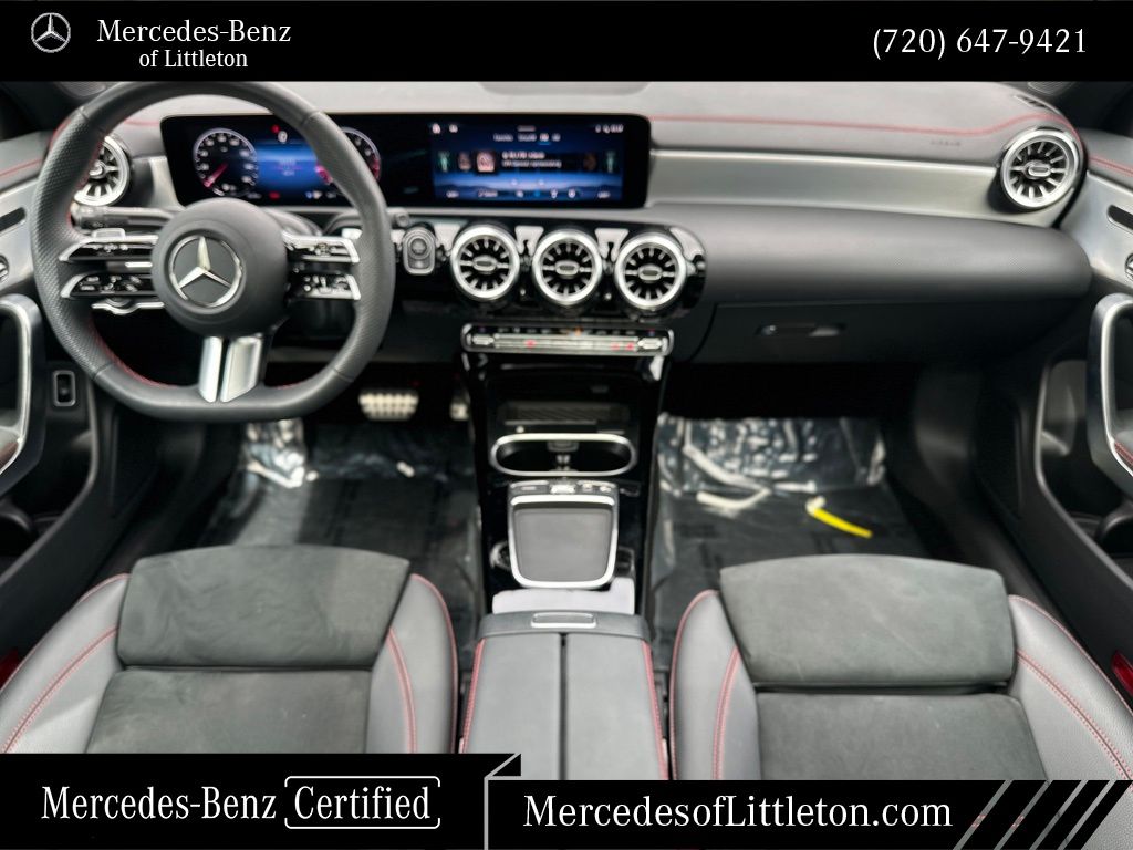 2025 Mercedes Benz CLA 250 4MATIC photo 2