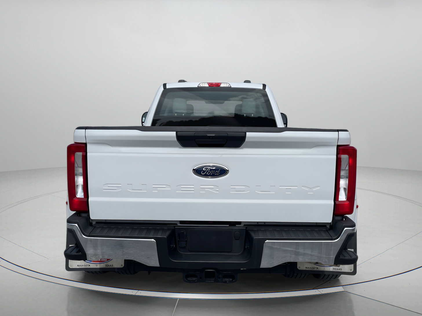 2024 Ford F-350 XL photo 4