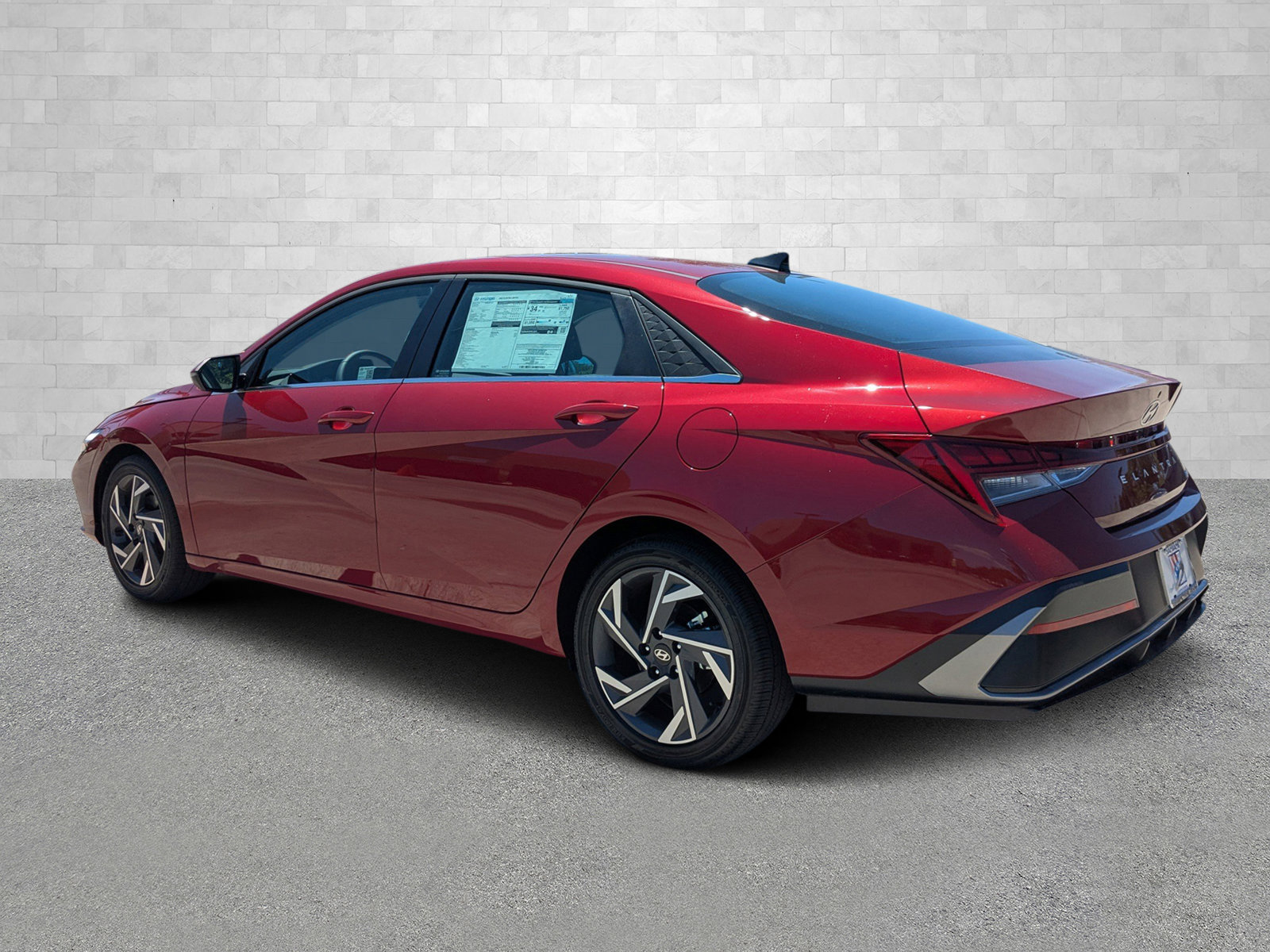 2025 Hyundai Elantra Limited photo 4