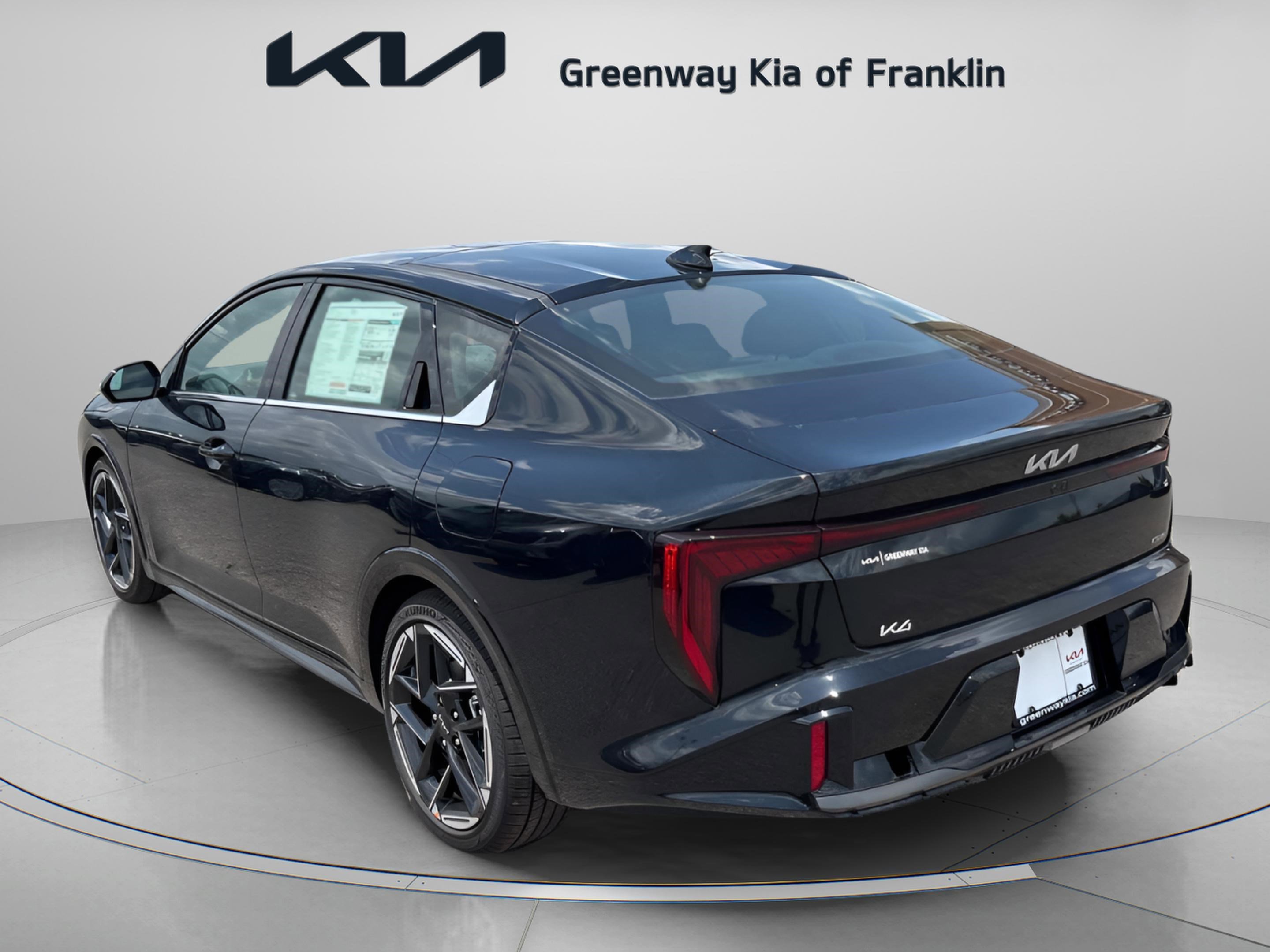 2025 Kia K4 GT-Line photo 5