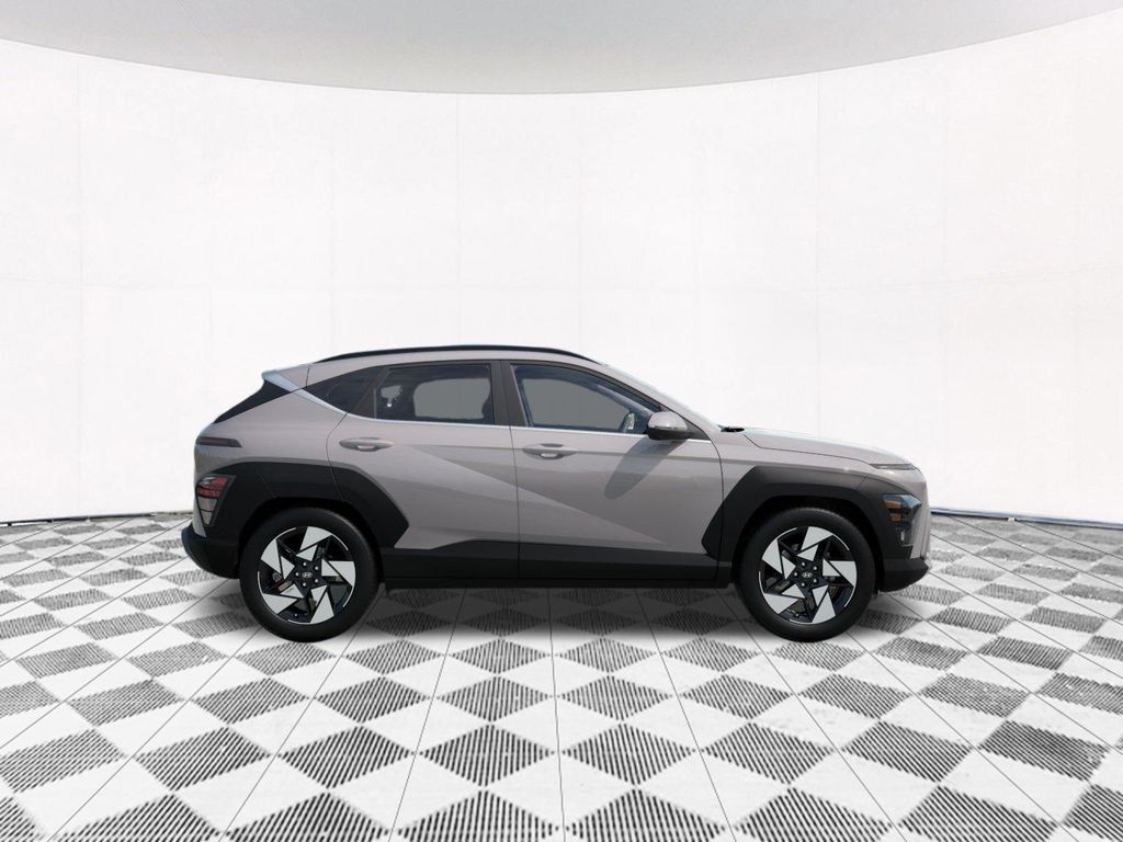 2026 Hyundai Kona SEL photo 6