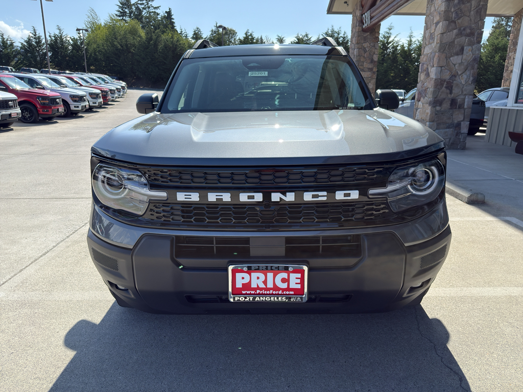 2025 Ford Bronco Sport Outer Banks photo 2