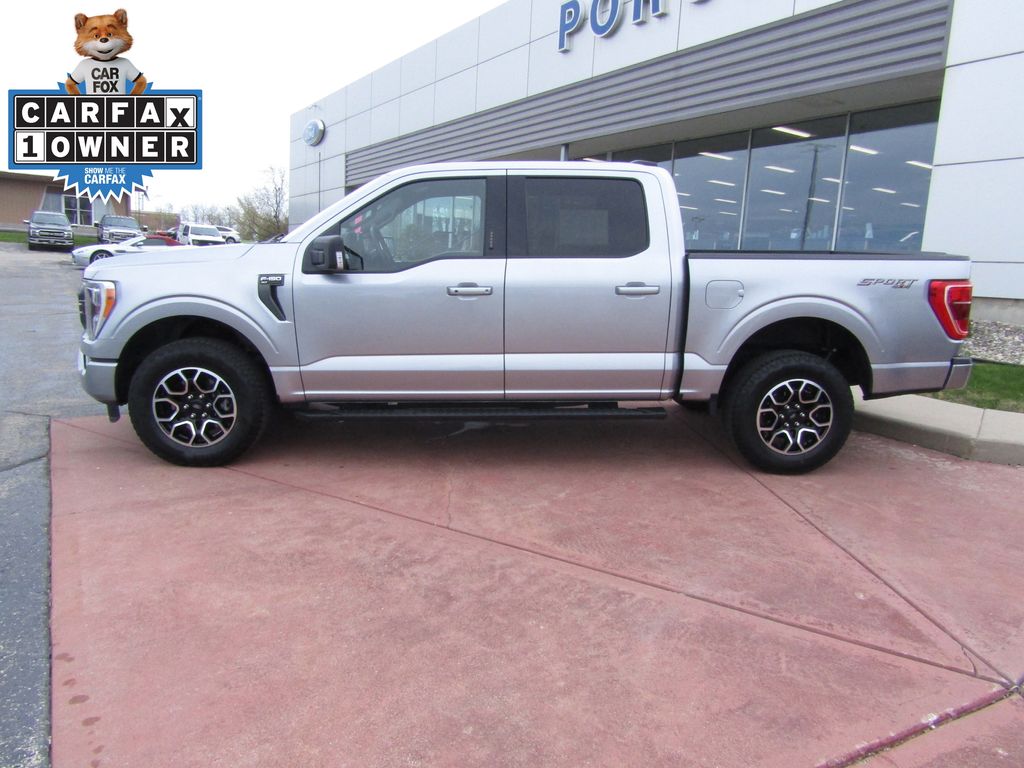 2023 Ford F-150 XLT photo 2