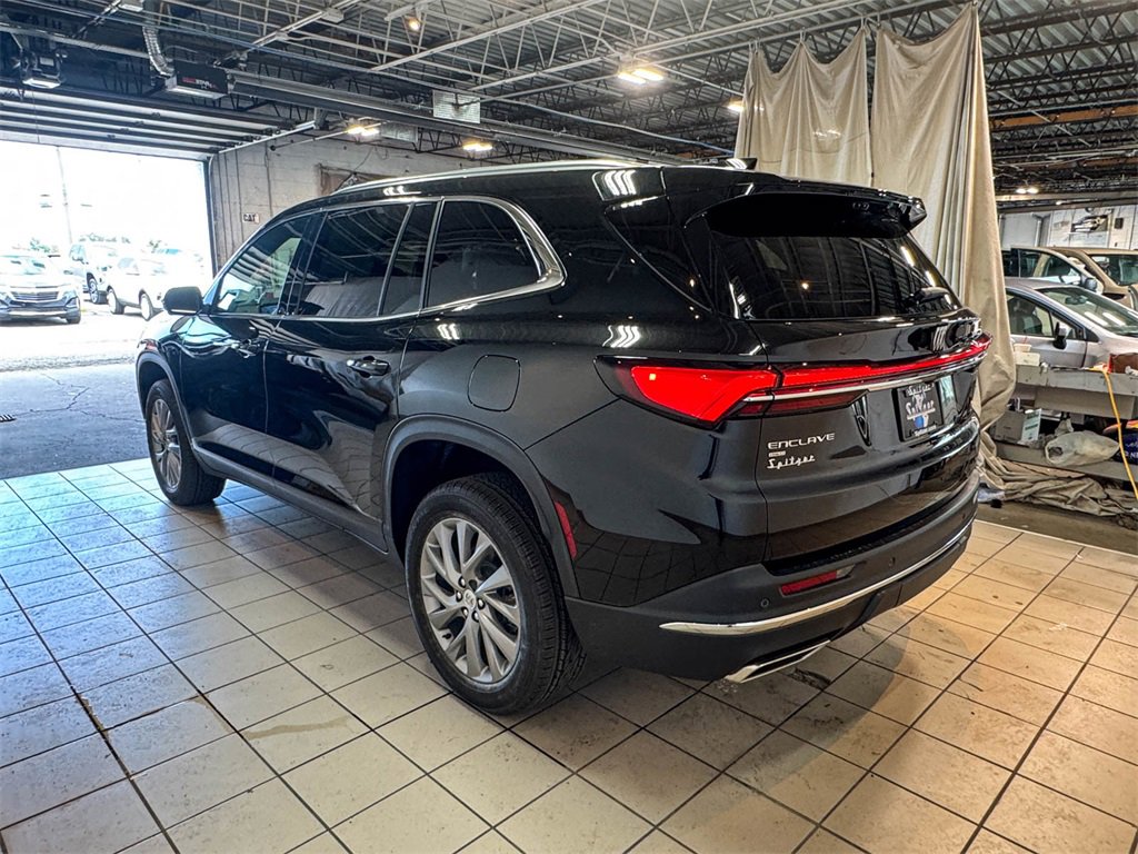 2026 Buick Enclave Preferred photo 4