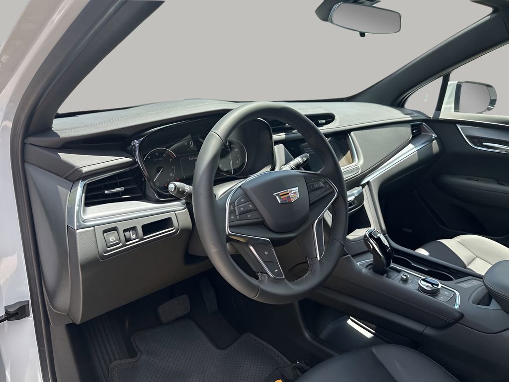 2025 Cadillac XT5 Luxury photo 25