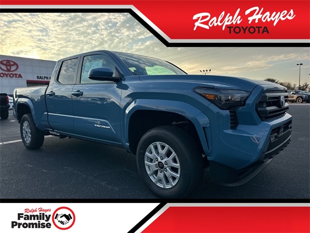 2026 Toyota Tacoma SR5's photo