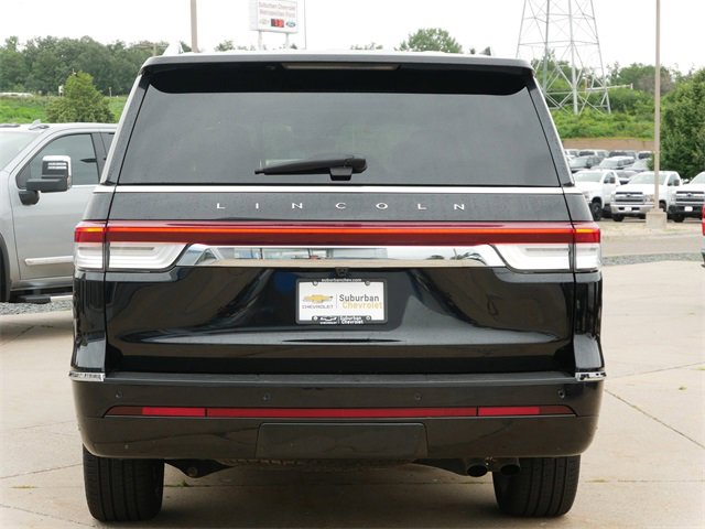 2022 Lincoln Navigator L Reserve photo 3