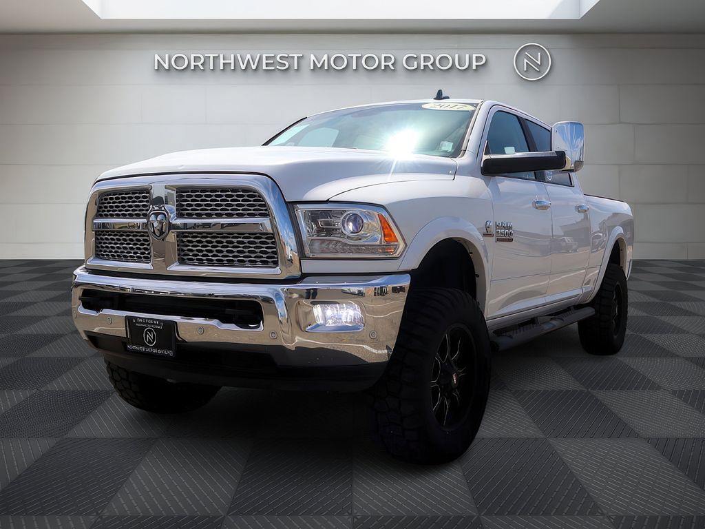 2017 Ram 2500 Laramie photo 3