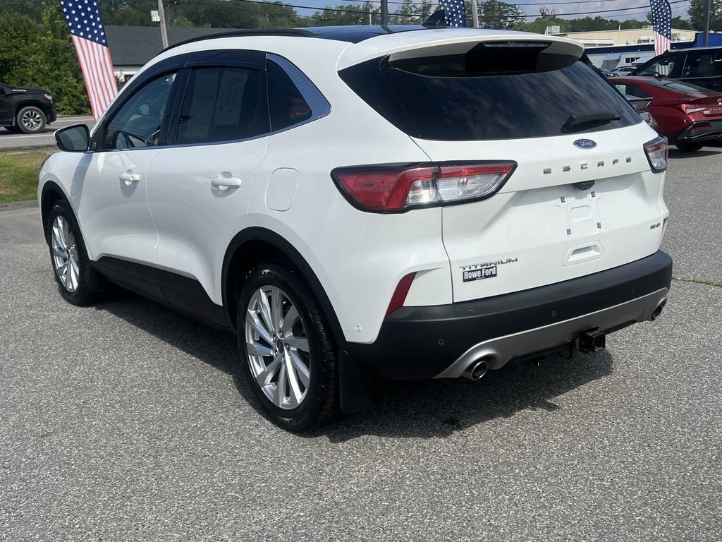 2021 Ford Escape Titanium Elite photo 4