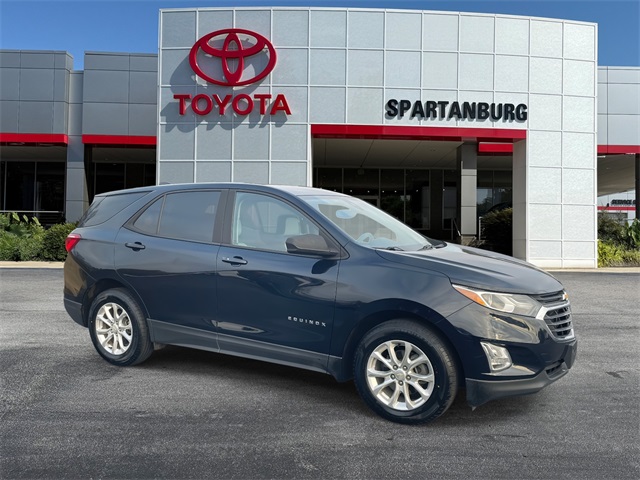 2020 Chevrolet Equinox LS's photo