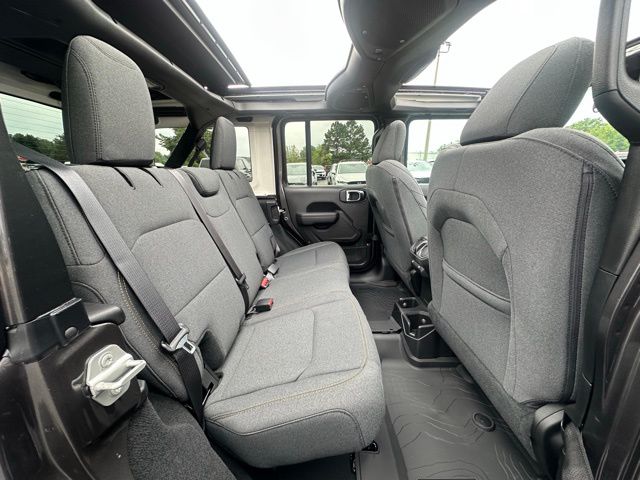 2025 Jeep Wrangler Sport S photo 30