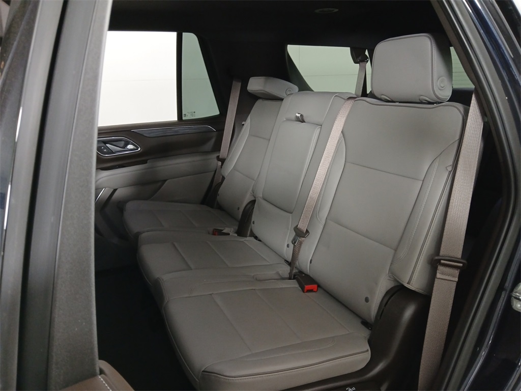 2023 Gmc Yukon SLT photo 18