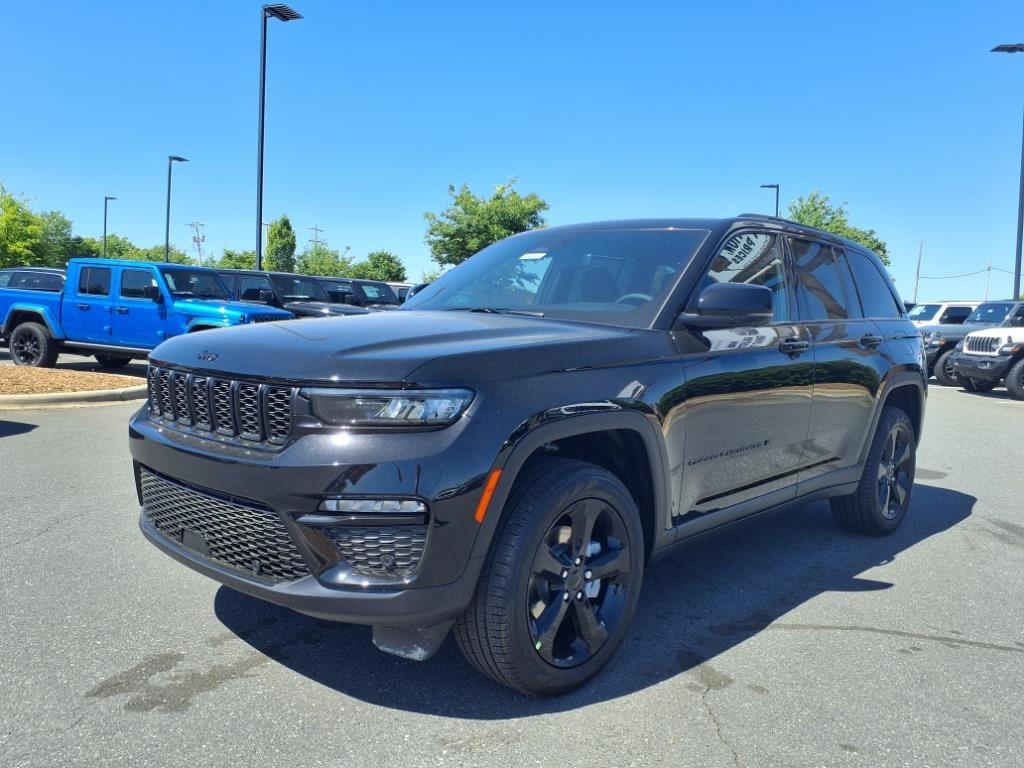 2025 Jeep Grand Cherokee Limited's photo