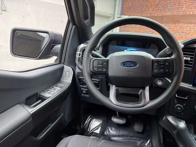2025 Ford F-150 STX photo 9