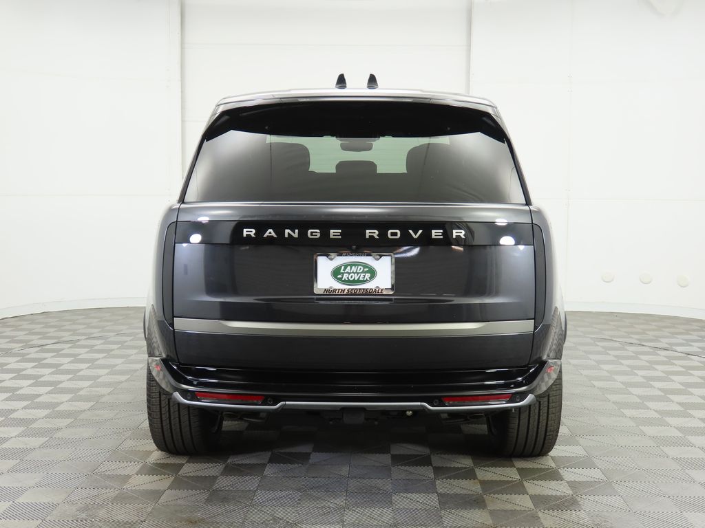 2025 Land Rover Range Rover SE photo 6