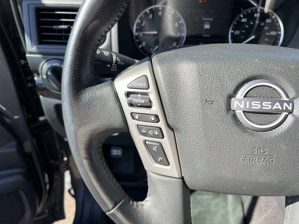 2023 Nissan Titan SV photo 15