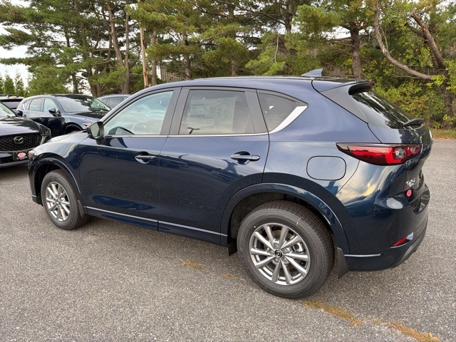 2025 Mazda CX-5 2.5 S Preferred photo 5