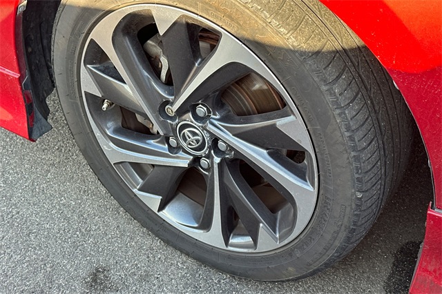 2018 Toyota Corolla iM photo 5