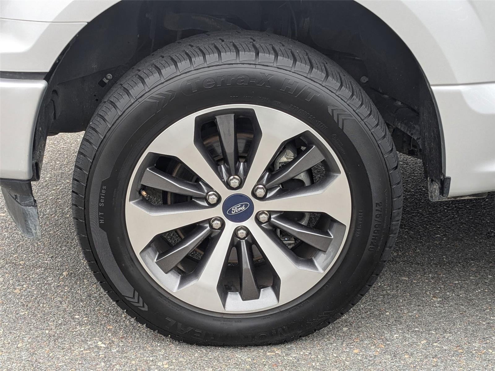 2019 Ford F-150 XL photo 9