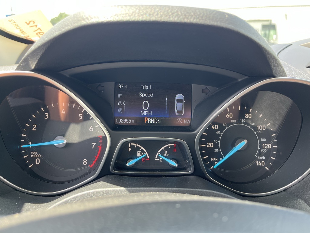 2017 Ford Escape SE photo 5