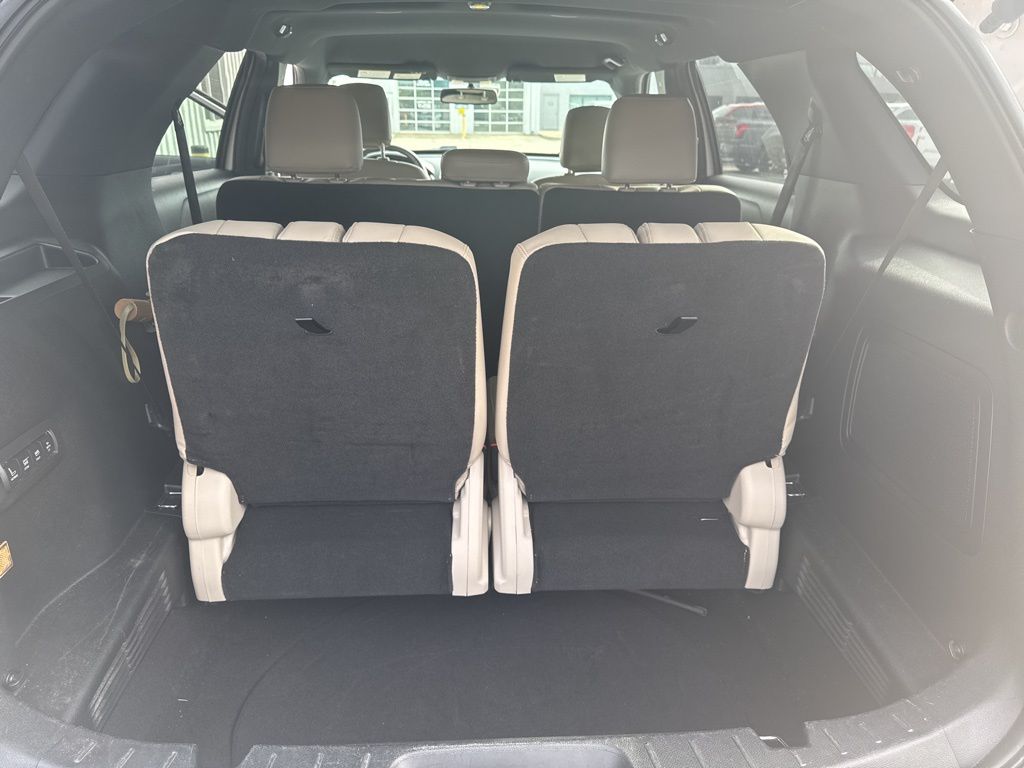 2019 Ford Explorer Limited photo 19