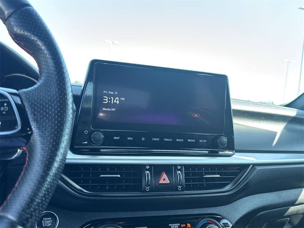 2023 Kia Forte GT photo 22