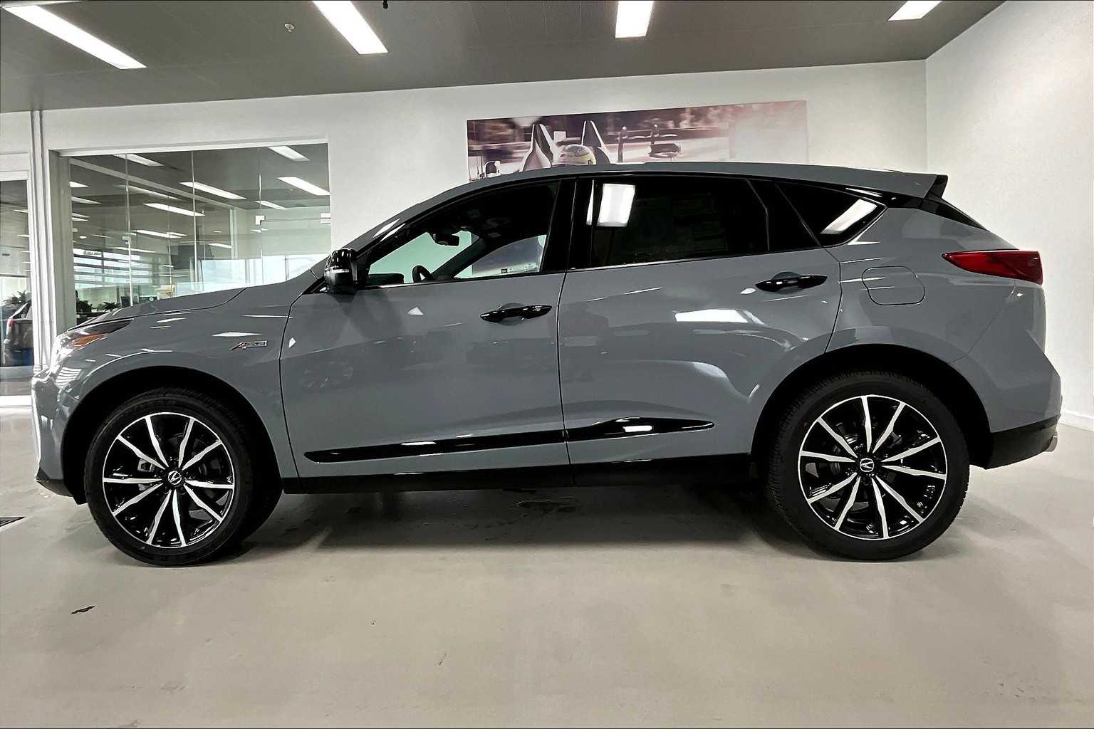2025 Acura RDX A-Spec Advance photo 2