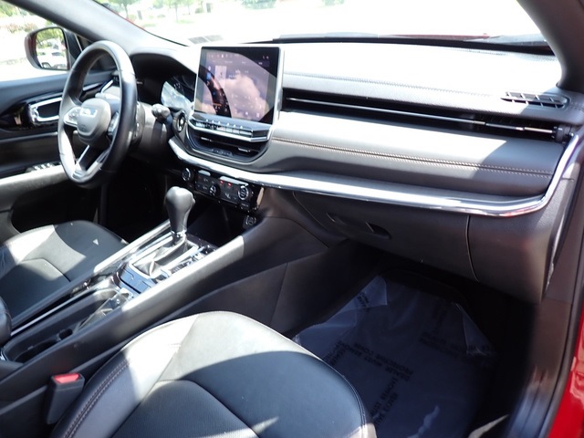 2022 Jeep Compass High Altitude photo 12